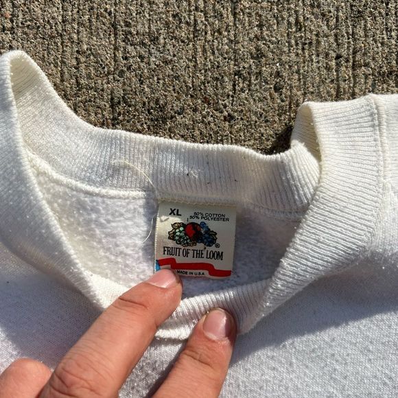 Vintage The Great One Sweatshirt - Picture 7 of 9